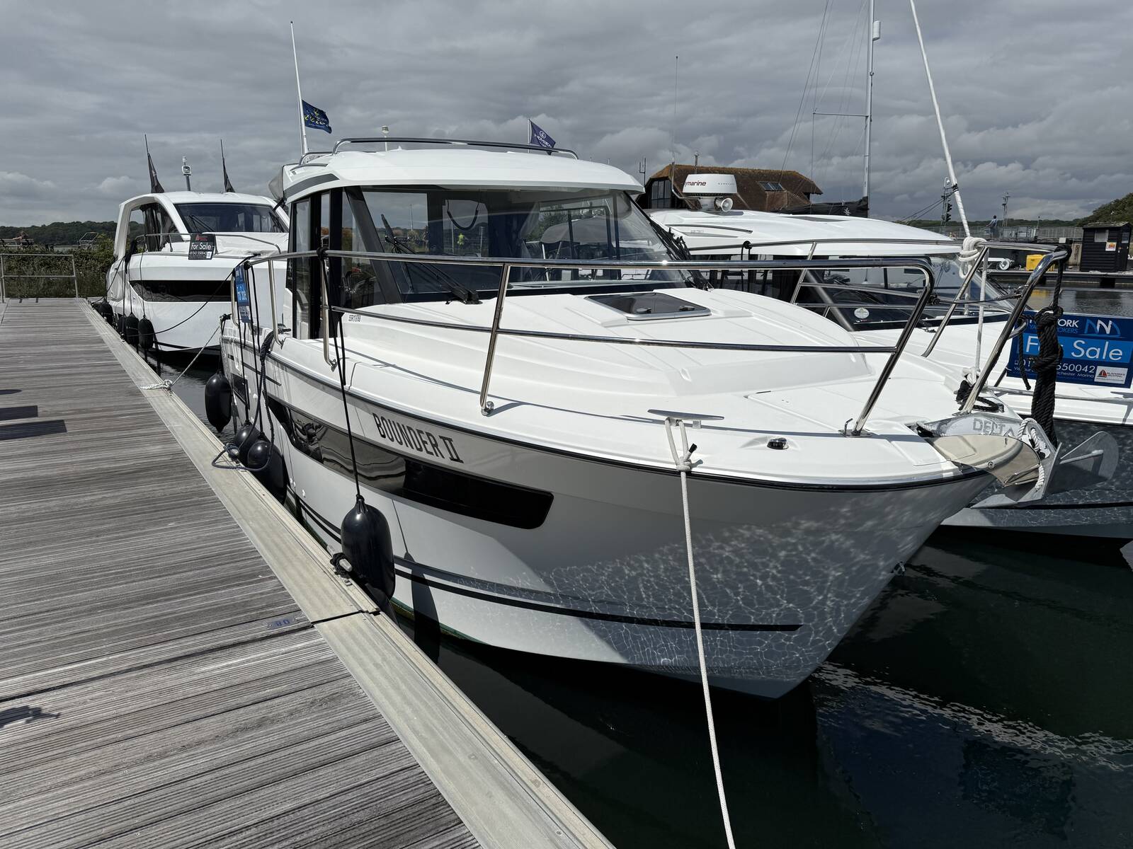 Boat Main Image