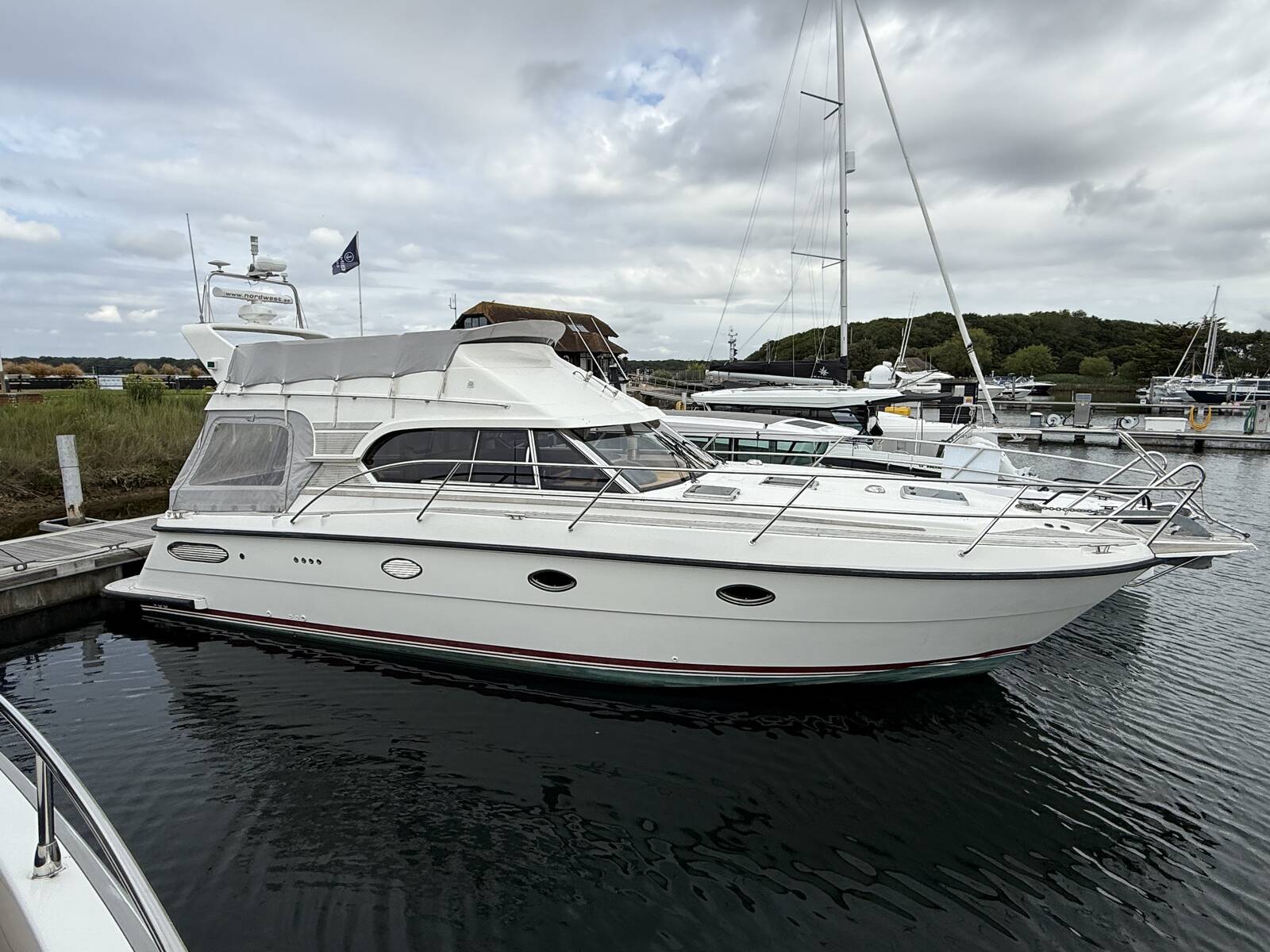 Boat Main Image
