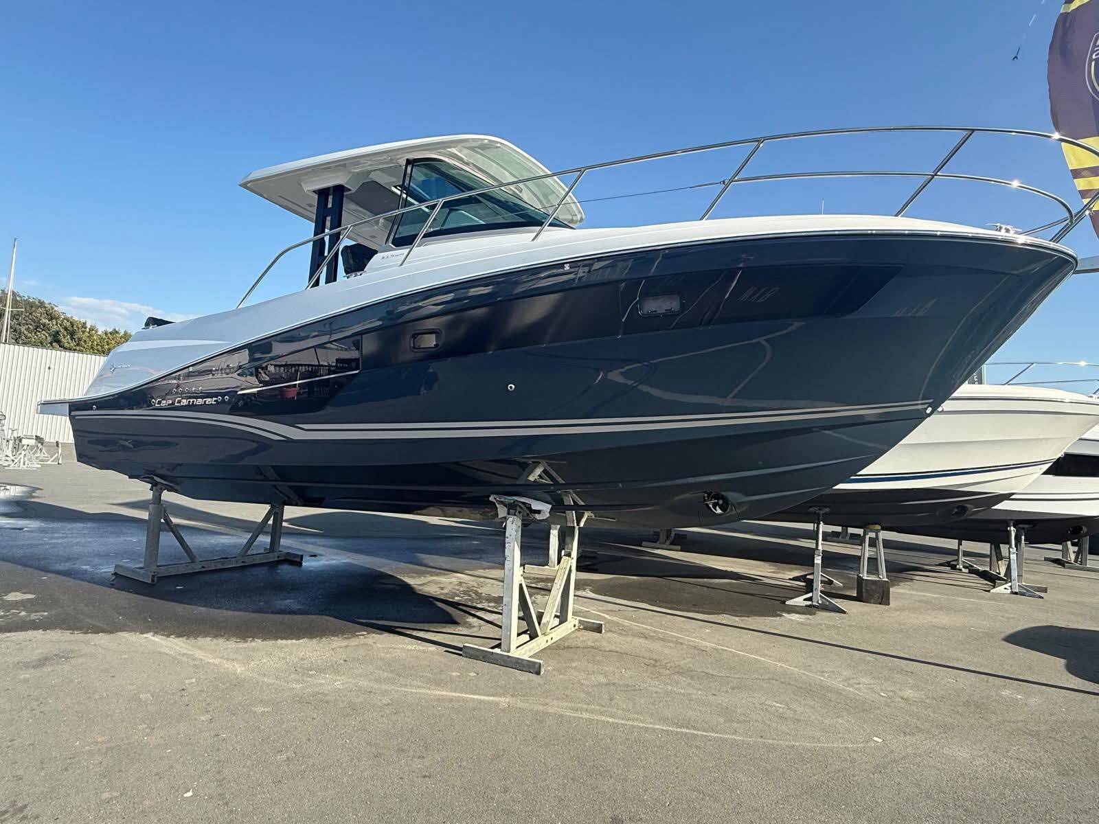 Boat Main Image