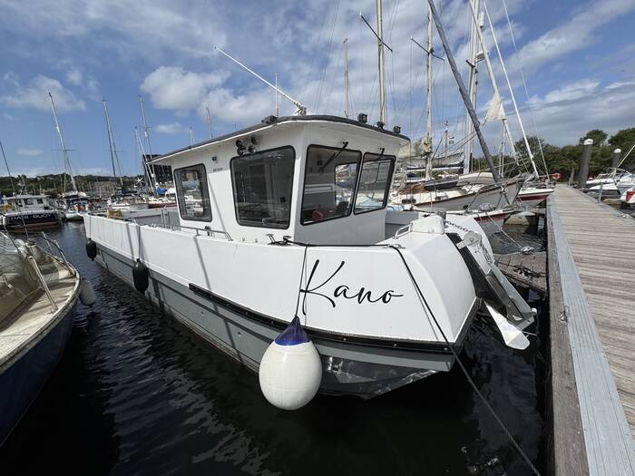 9_5_Catamaran