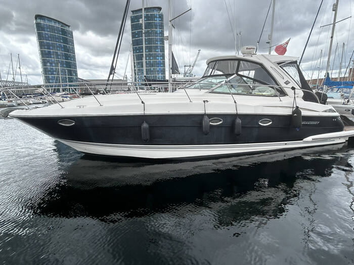 Monterey 415 Sports Yacht