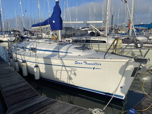 Bavaria 34 2000 Cruising Yacht For Sale In Gosport 43000